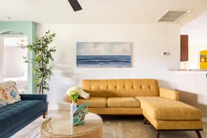 تلفزيون ذكي، كُتُب