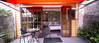 A Fantastic Location
"Just a short walk down the footpath opposite to the Beach"