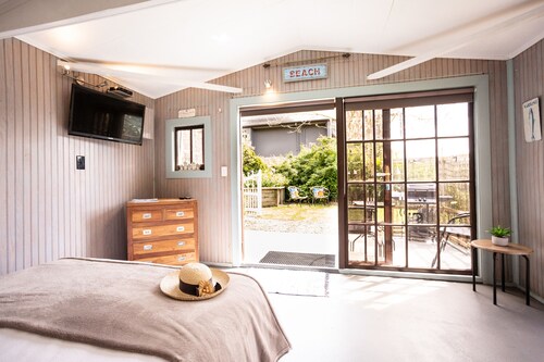 A Fantastic Location
"Just a short walk down the footpath opposite to the Beach"