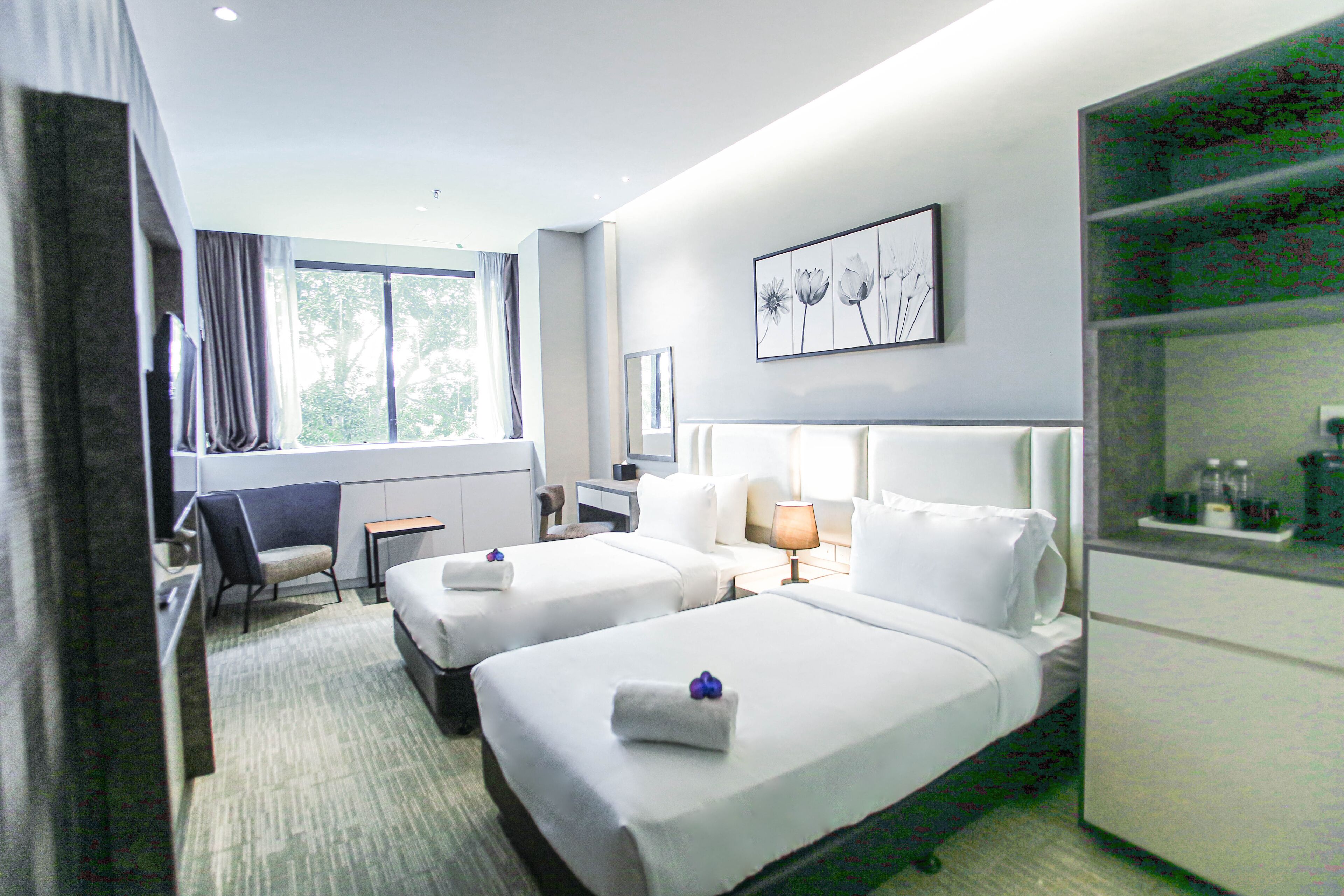 Photo - Fives Hotel DNP