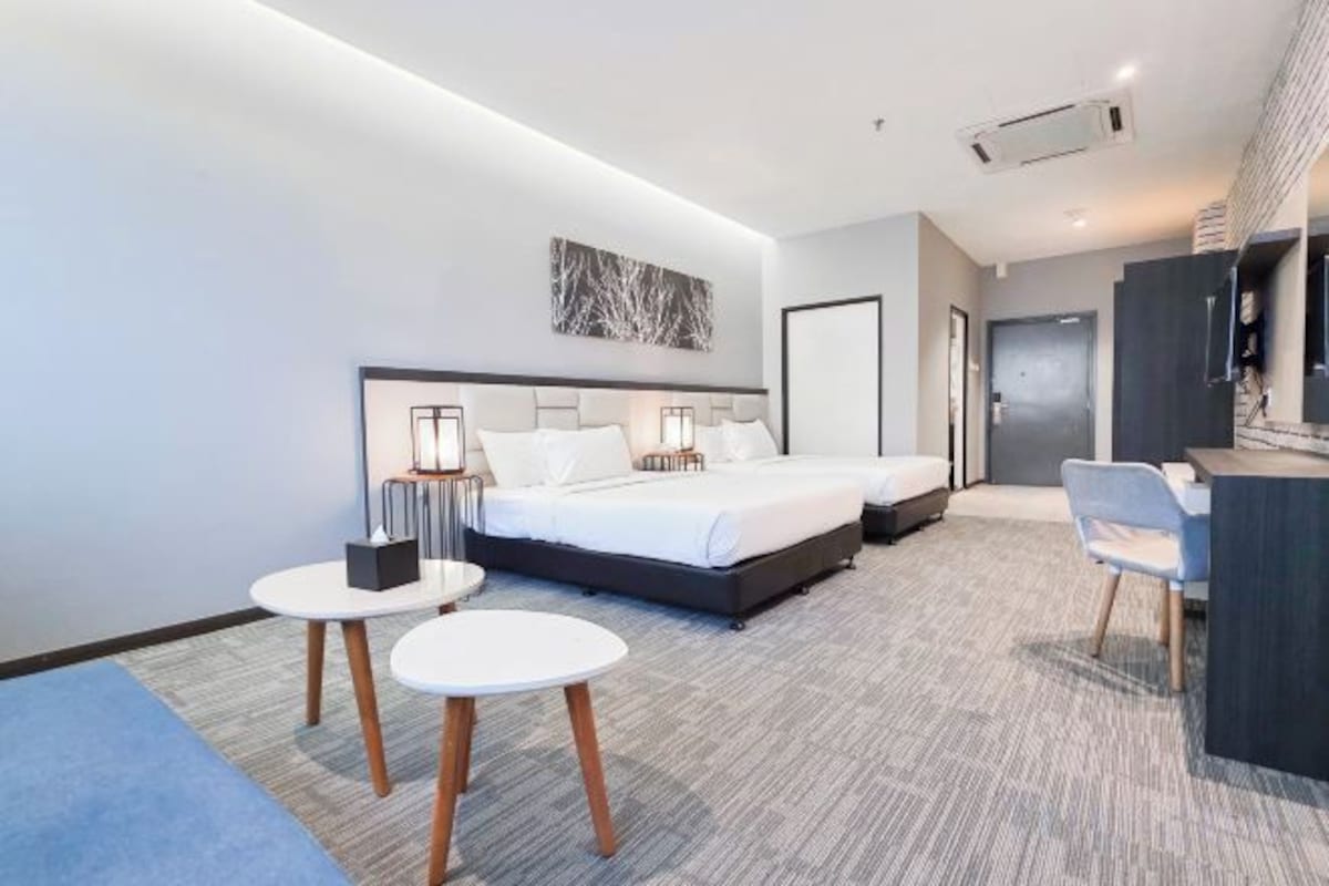 1 Schlafzimmer, Minibar, Zimmersafe, Verdunkelungsvorhänge