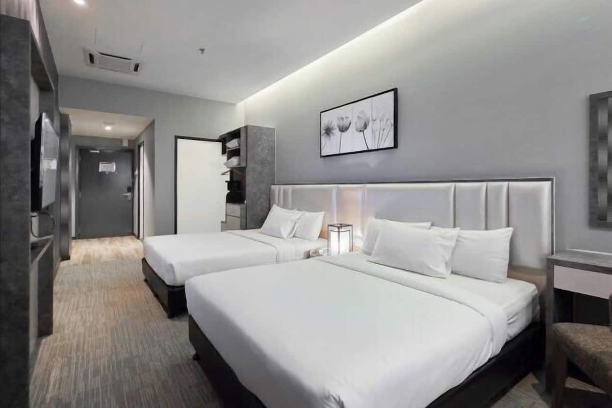 1 bedroom, minibar, in-room safe, blackout drapes
