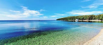 Perfect Retreat for 2 | Studio Above Bakery, Dogs!