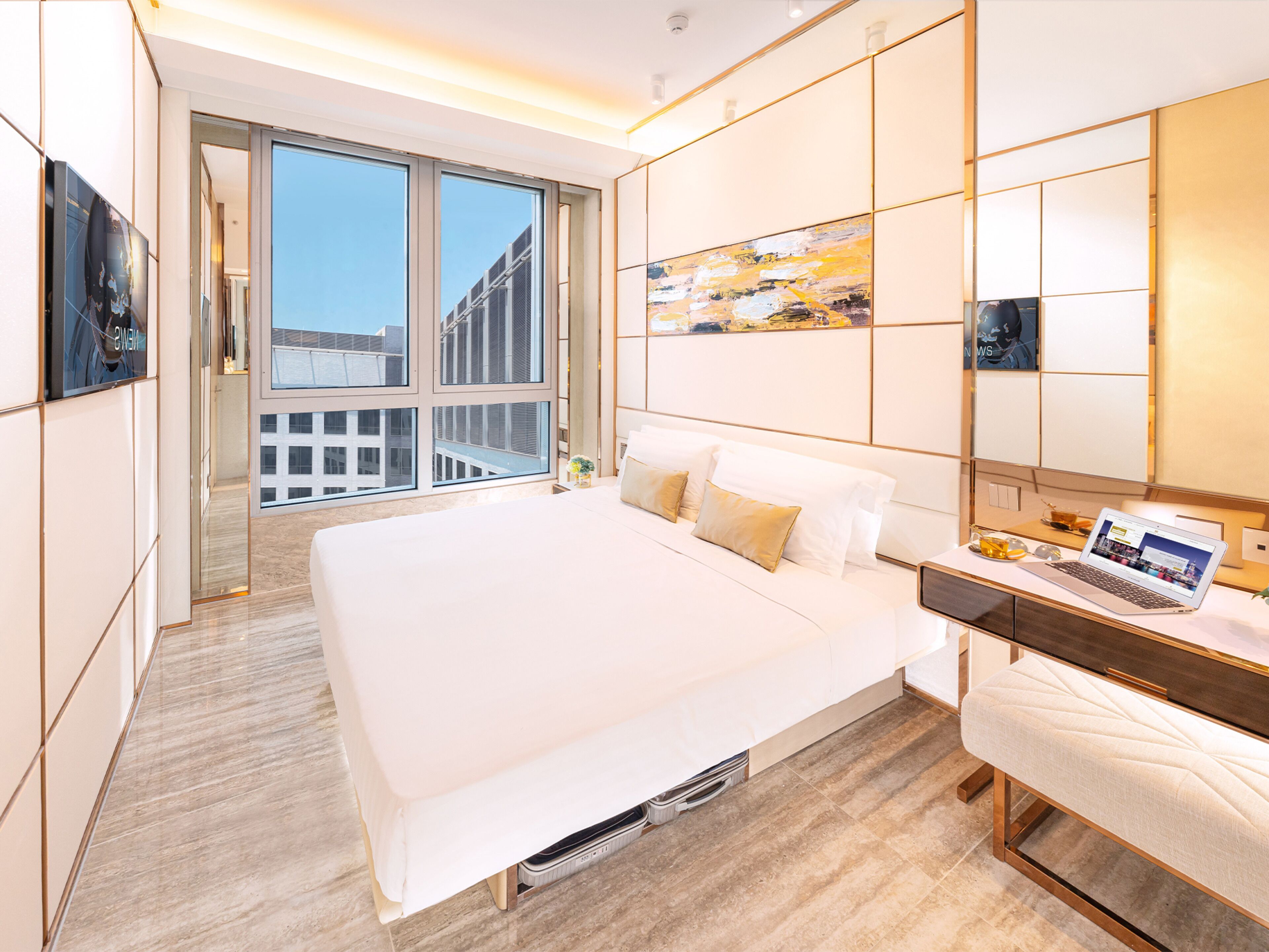 deluxe suite | garden view