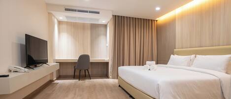 Kamar Single Basic | Brankas, meja kerja, kedap suara, dan Wi-Fi gratis