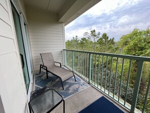 Property grounds - 3BR Beach Condo Walk to Shops & Restaurants (Pensacola)