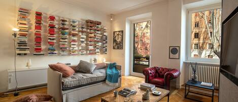 Télévision, chaîne hi-fi