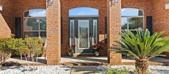 Pensacola Dog-Friendly Retreat: Backyard | Firepit