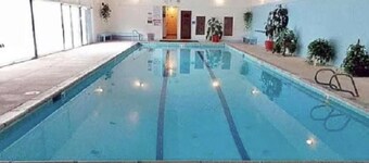 Quiet Condo Near Hospital