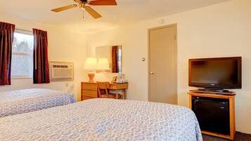 舒適客房, 山景 | 書桌、筆電工作空間、遮光布/窗簾、免費無線上網