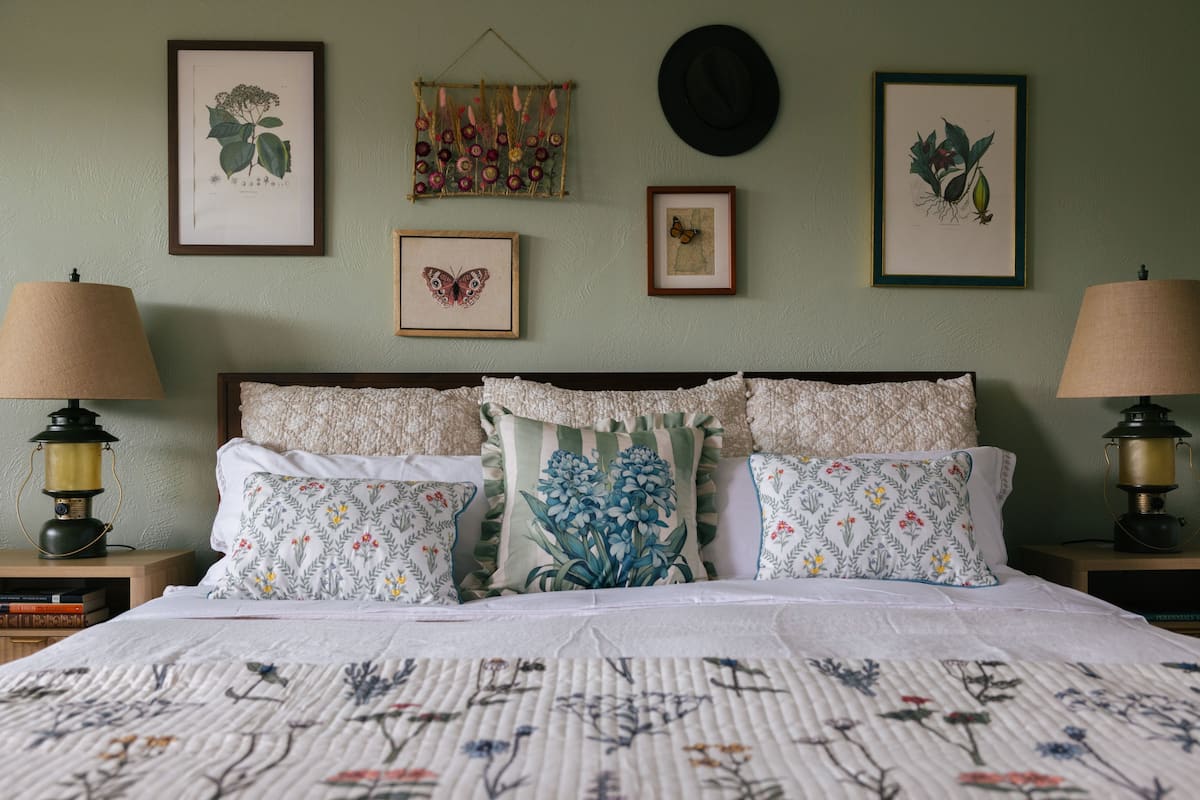 Habitación individual Confort, 1 cama King size | Ropa de cama de alta calidad, edredón y camas con efecto memoria