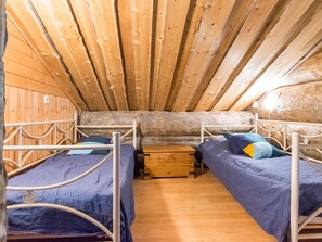 4 عدّة غرف نوم