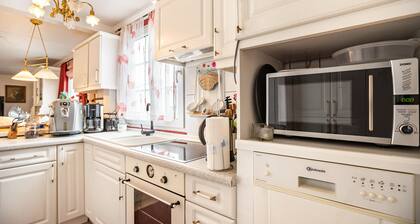 Ferienwohnung "Die Kleine Oase" mit Terrasse und WLAN