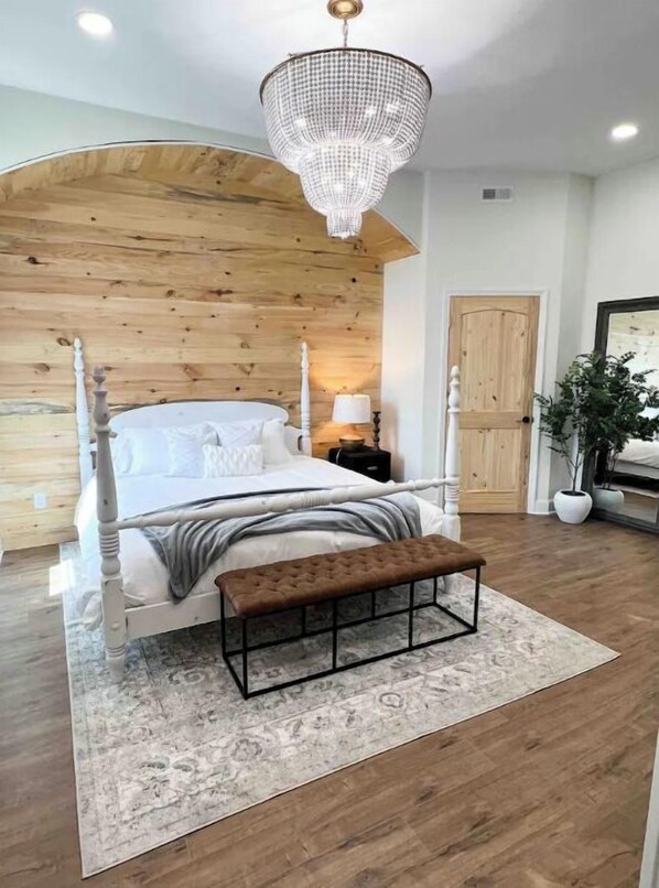 4 bedrooms, free WiFi, bed sheets
