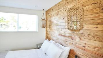 1 bedroom, iron/ironing board, Internet, bed sheets