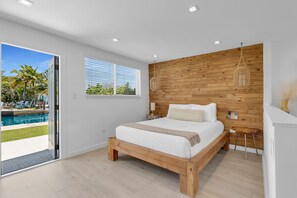 1 bedroom, iron/ironing board, free WiFi, bed sheets - 3. Waterfront Key Largo Studio | Scuba & Dock (Key Largo)