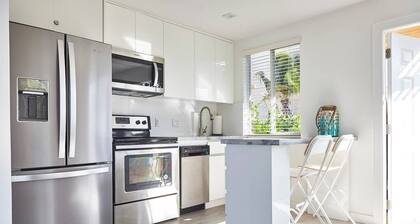 3. Oceanside Retreat with Canal Access, Key Largo!