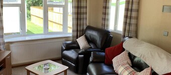 Devine's Caravan Sleeps 6 by River