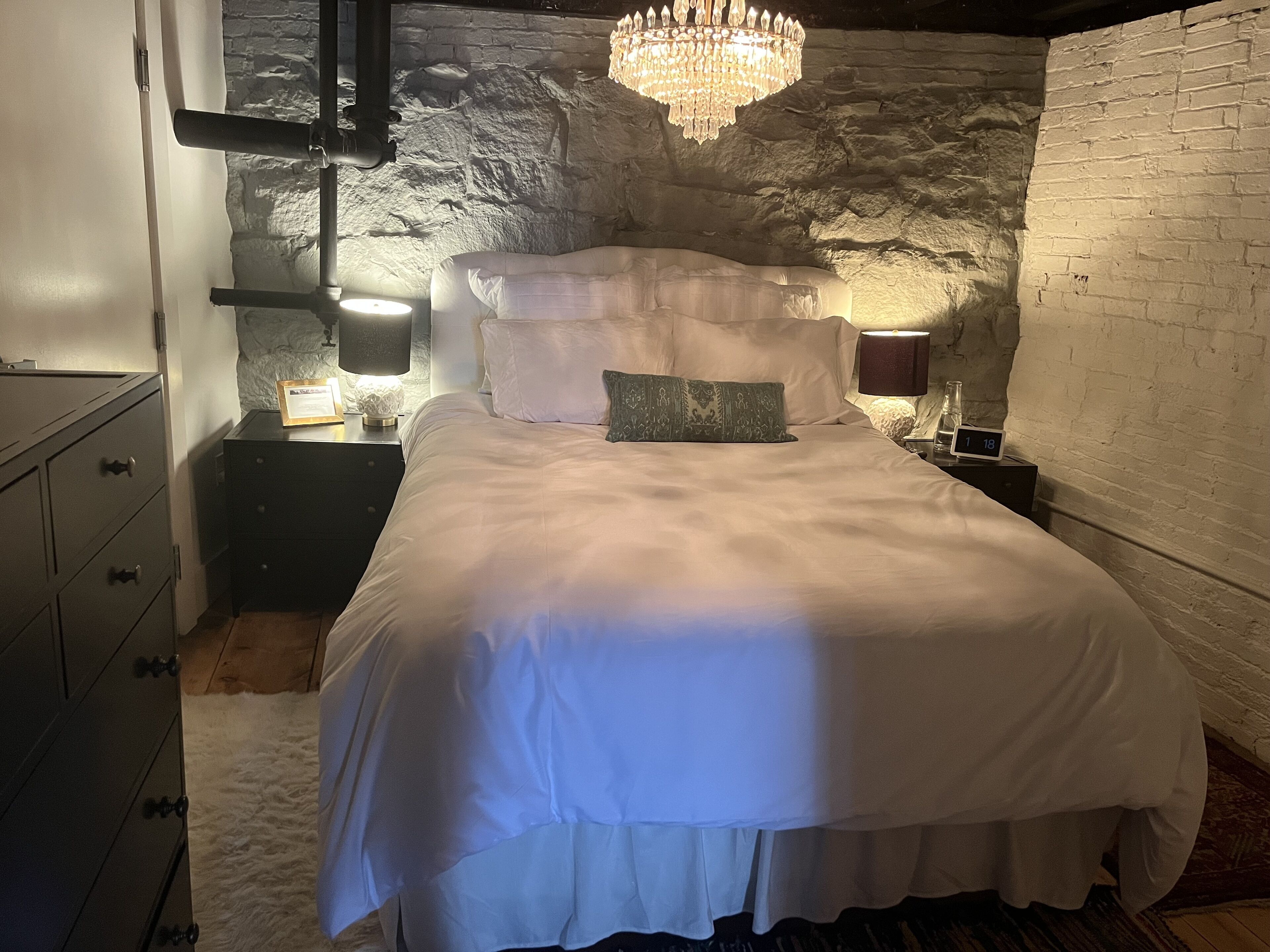 1 chambre, fer et planche à repasser, Wi-Fi gratuit, draps fournis