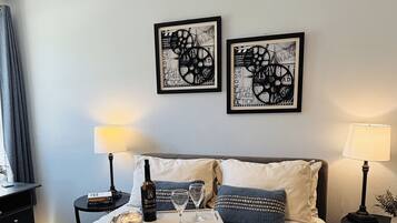 1 habitación, escritorio, tabla de planchar con plancha y wifi gratis