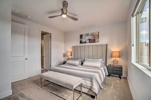 4 chambres, fer et planche à repasser, accès Internet, draps fournis