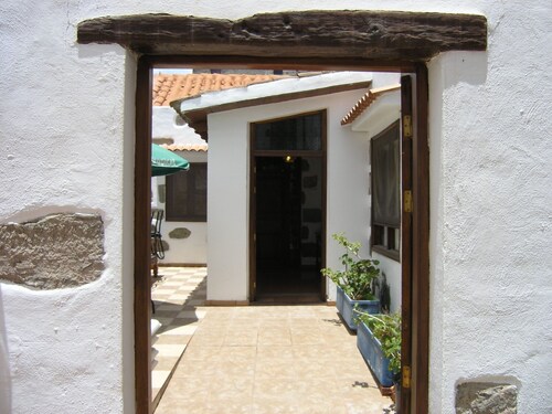 Vivelorural Casa Saulo 2, local charm in Agüimes