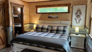 3 bedrooms, iron/ironing board, WiFi