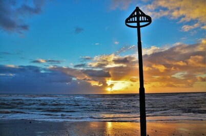 Jack’s House - Beautifully furnished large Victorian home - Tywyn
