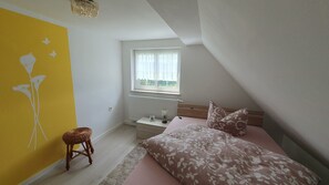 3 habitaciones, escritorio y wifi gratis 