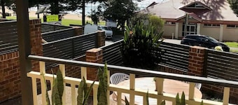 Austinmer On The Beach (House 2)