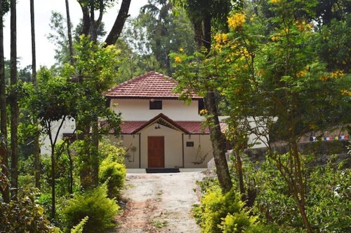 Private villa amidst great Chikkamagalur Coffee Estate