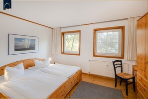 2 Schlafzimmer, Schreibtisch, kostenloses WLAN