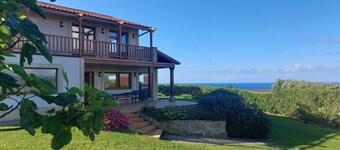 Villa & Sea Langre Beach