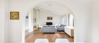 Cabana Feliz - a fully furnished, pet-friendly cottage