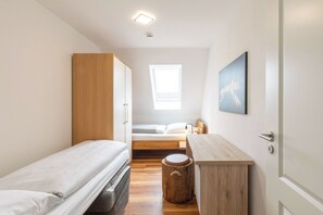 3 Schlafzimmer, Schreibtisch, Bügeleisen/Bügelbrett, kostenloses WLAN