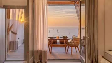 Minibar, in-room safe, individually furnished, soundproofing