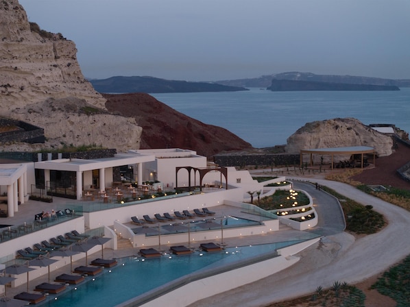 Exterior - Santo Mine Oia Suites (Santorini)