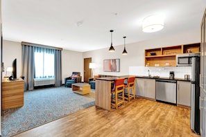 Suite, 1 Schlafzimmer (Living/Dining Area)