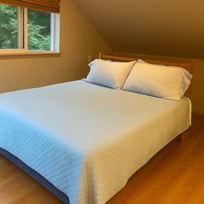 1 غرفة نوم ومكواة/لوح كي وواي فاي مجانًا وملاءات أسرّة