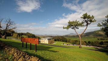 Junior Room, 1 King Bed, Valley View | Beach/ocean view