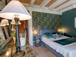 2 bedrooms, free WiFi - Charming cottage near ski trails, 2 bedrooms (Saint-Régis-du-Coin)