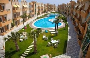Outdoor pool - Entire apartment with pool in Sousse (Akouda)