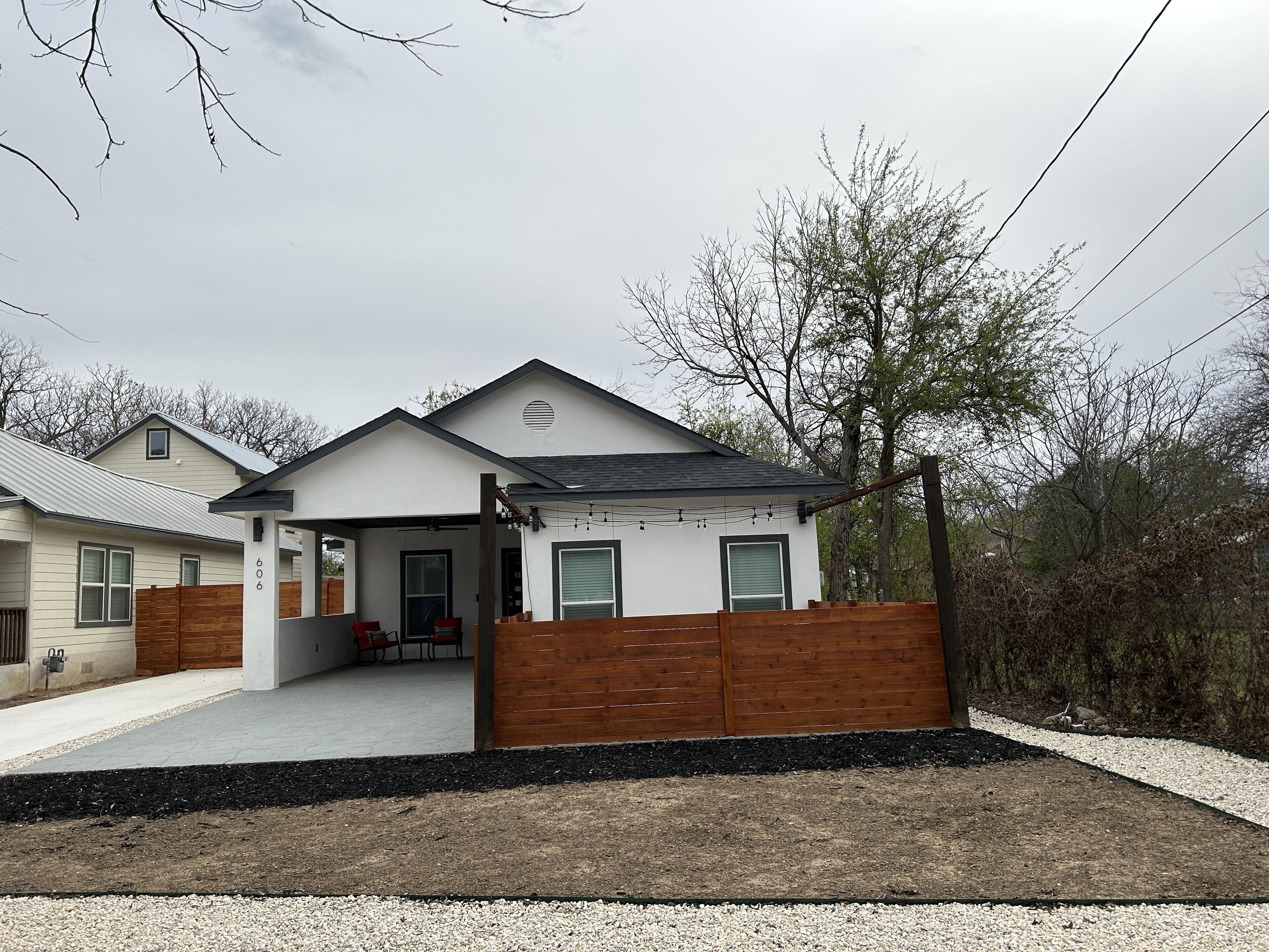 Downtown 3bd 2bth, walk to Riverwalk, Southtown!