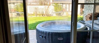 Le Cottage de Chitenay - heated swimming pool and jacuzzi