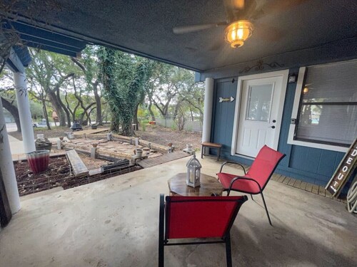 Canyon Lake Loft - Minutes from Boat Ramp 2 - South Side of Canyon Lake!