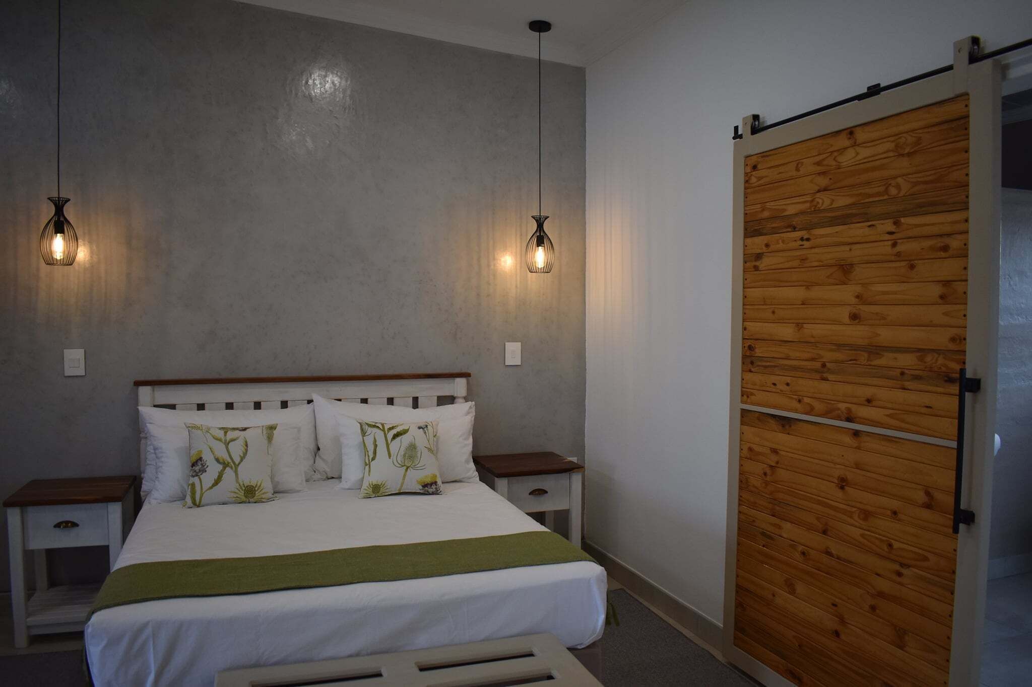 Soundproofing, iron/ironing board, free WiFi