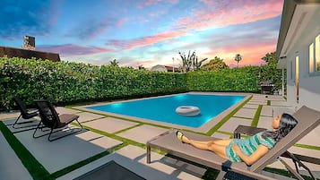 屋外プール、温水プール