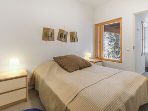 3 bedrooms, Internet