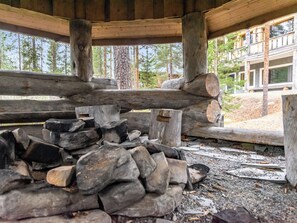 Inside other - Pyhän kivi by Interhome (Pelkosenniemi)