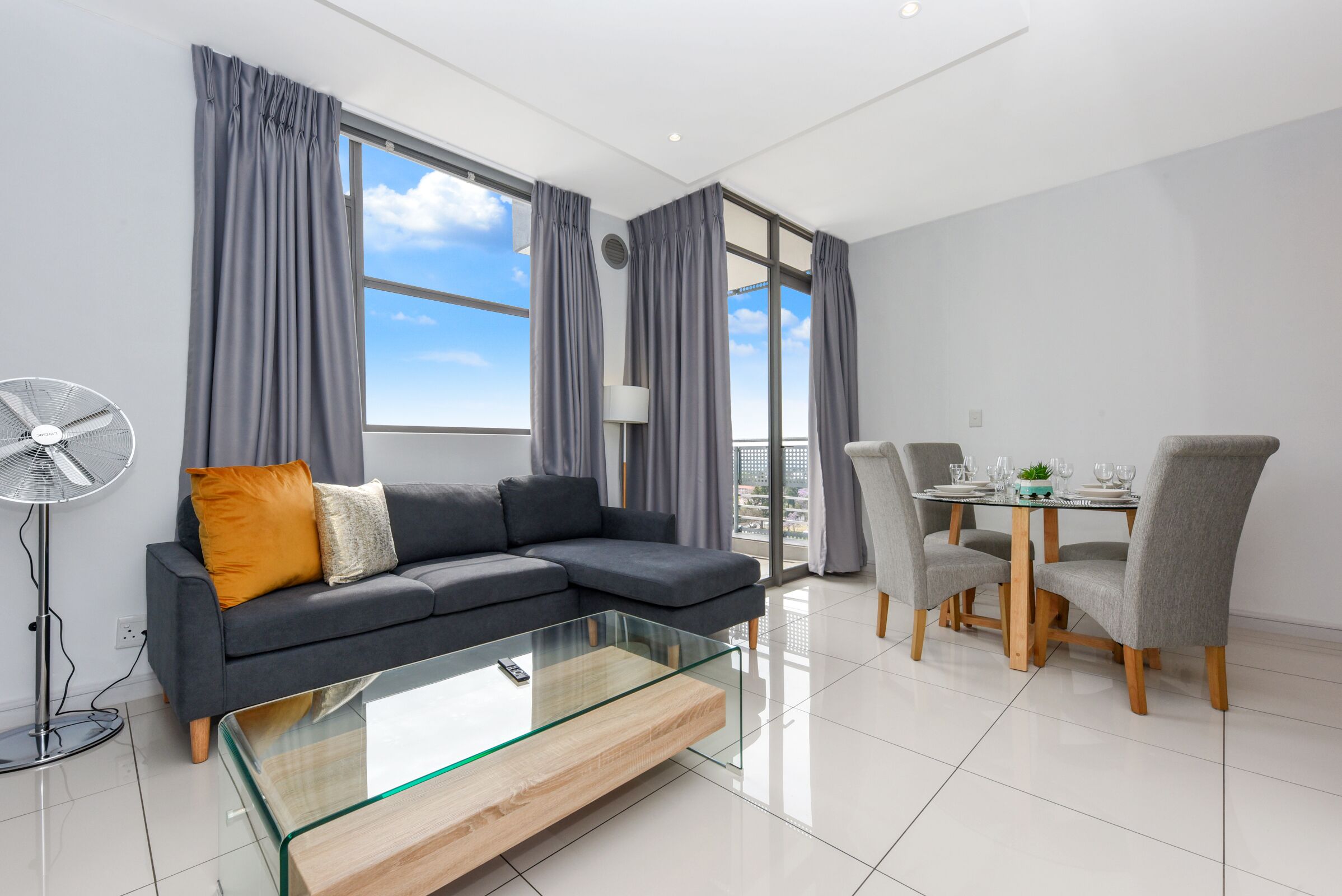 奢华公寓 | 起居区